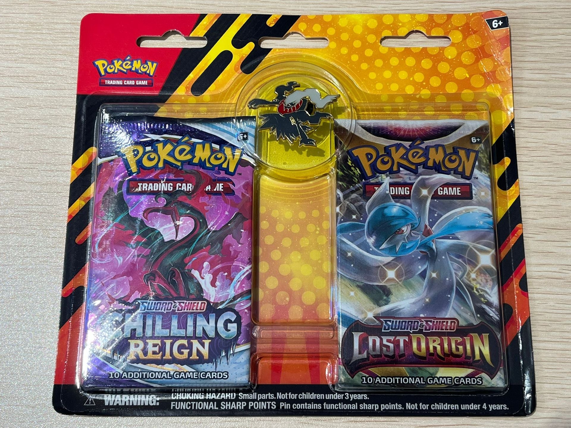 Pokemon TCG 美版 Sword & Shield 2-Packs Booster Pin Collection - Darkrai
